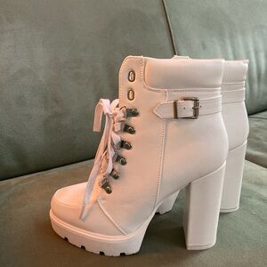 Marquiiz - Elegant White Lace-Up Ankle Booties